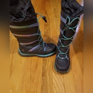 Lands End Girls Snow Boots size 4